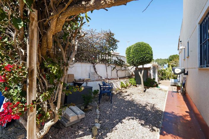 Image No.26-3 Bed Villa for sale