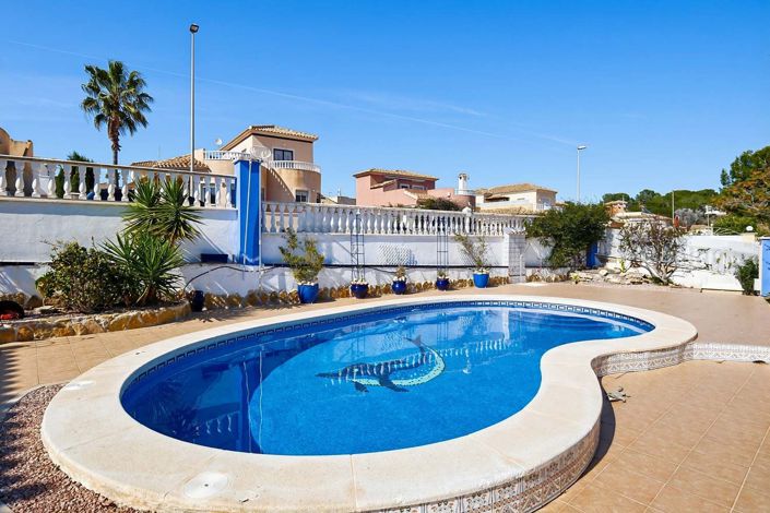 Image No.31-3 Bed Villa for sale