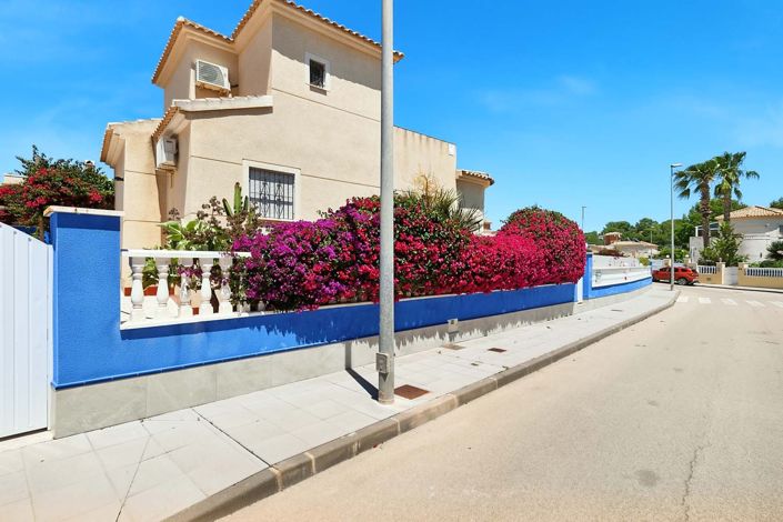 Image No.41-3 Bed Villa for sale