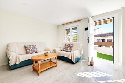 241511townhouseforsaleinlosnarejos07042612541