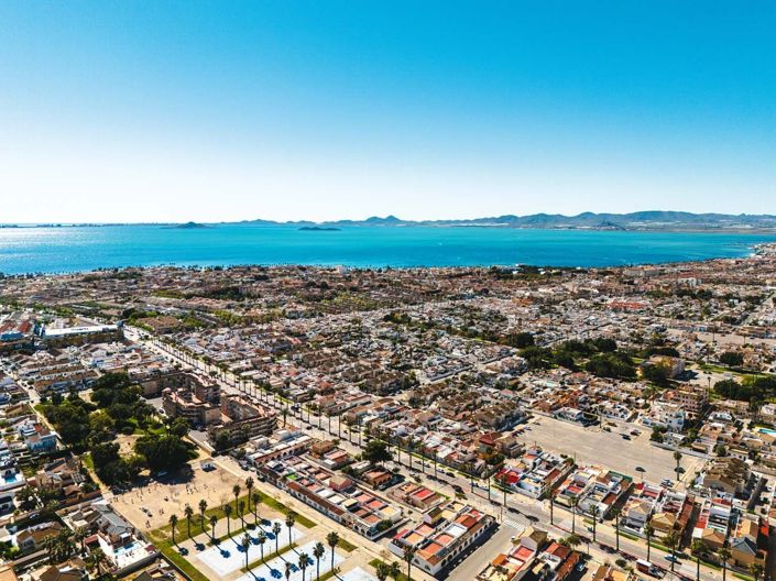 Image No.40-4 Bed Townhouse for sale