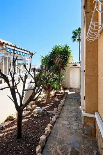 Image No.27-3 Bed Villa for sale