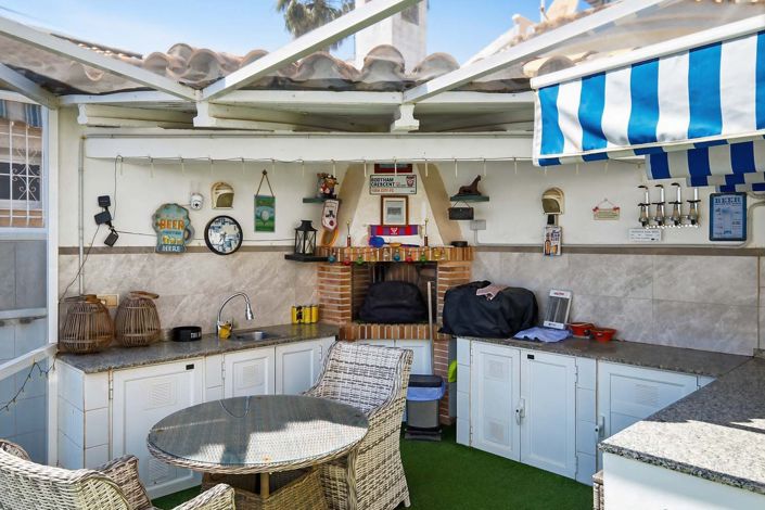 Image No.41-3 Bed Villa for sale