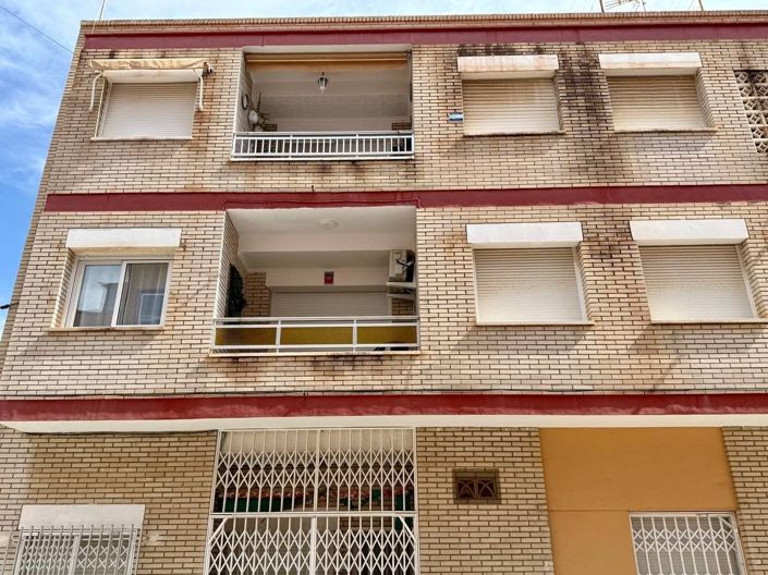 Image No.35-2 Bed Apartment for sale