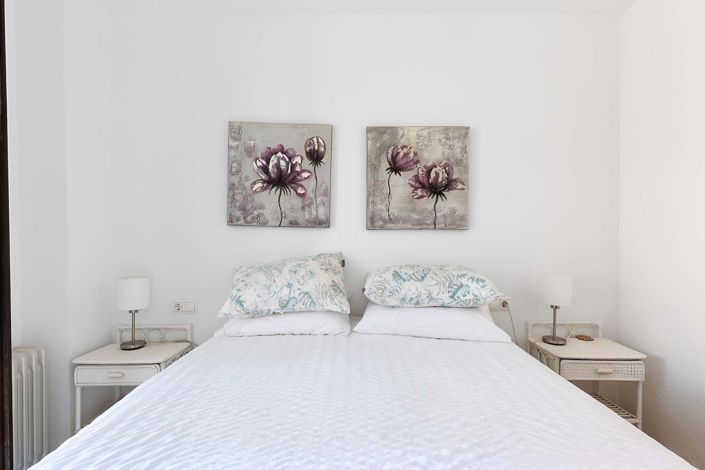 Image No.25-3 Bed Townhouse for sale