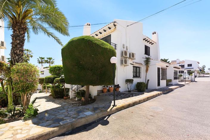 Image No.39-3 Bed Townhouse for sale
