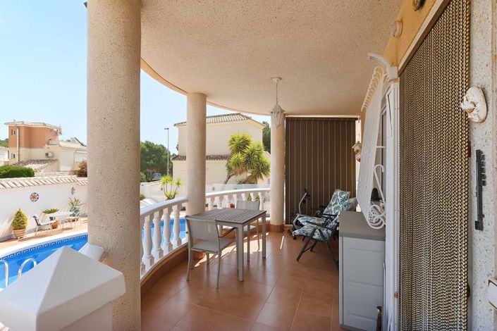 Image No.42-4 Bed Villa for sale