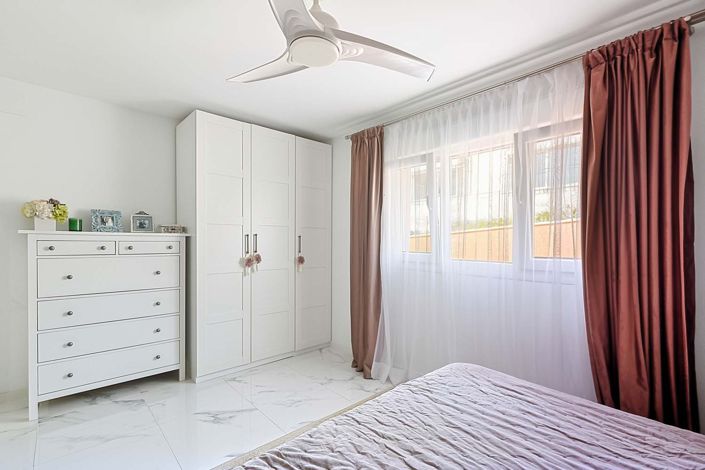 Image No.18-4 Bed Villa for sale