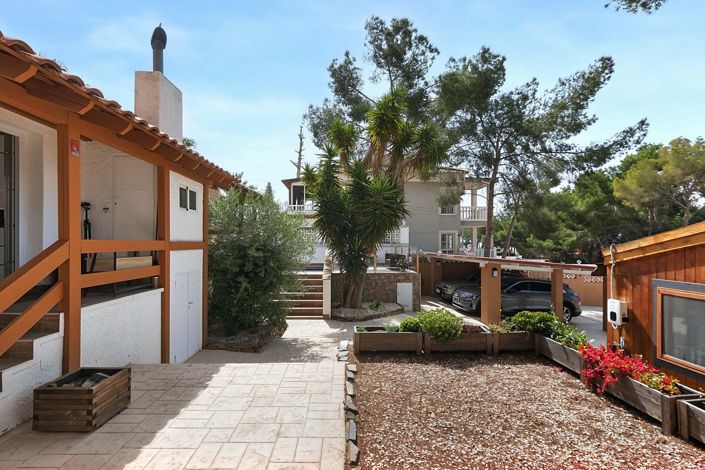 Image No.40-4 Bed Villa for sale
