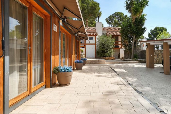 Image No.42-4 Bed Villa for sale