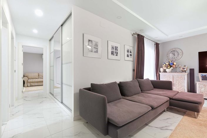Image No.8-4 Bed Villa for sale