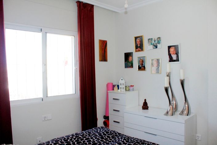 Image No.19-3 Bed Townhouse for sale
