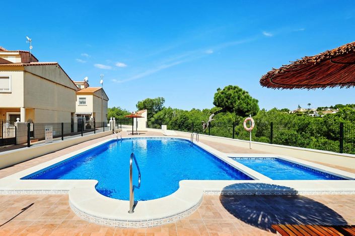 Image No.2-3 Bed Villa for sale