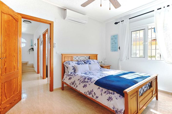 Image No.21-3 Bed Villa for sale