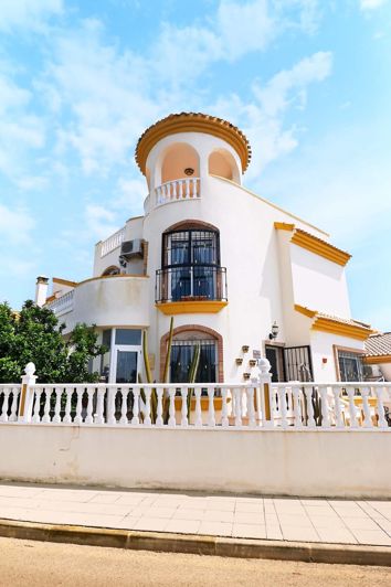 Image No.49-3 Bed Villa for sale