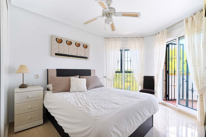 Image No.5-3 Bed Villa for sale