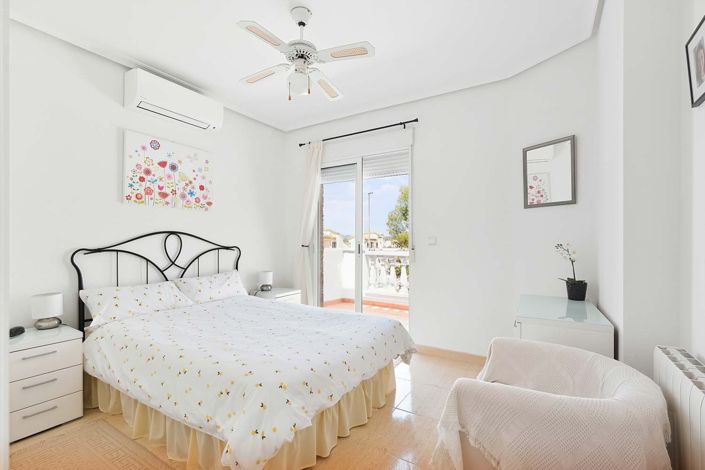 Image No.24-3 Bed Villa for sale