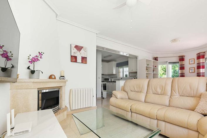 Image No.6-3 Bed Villa for sale