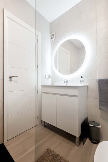 Image No.22-2 Bed Apartment for sale