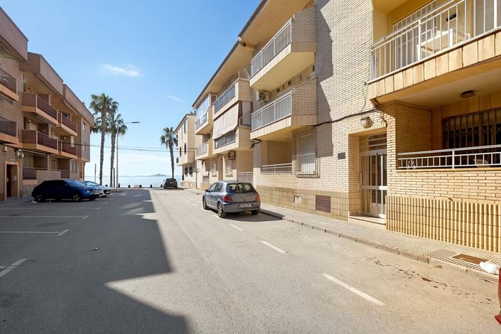 Image No.41-2 Bed Apartment for sale