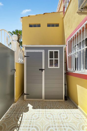 Image No.40-3 Bed Townhouse for sale