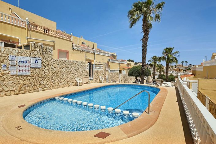 Image No.46-3 Bed Townhouse for sale
