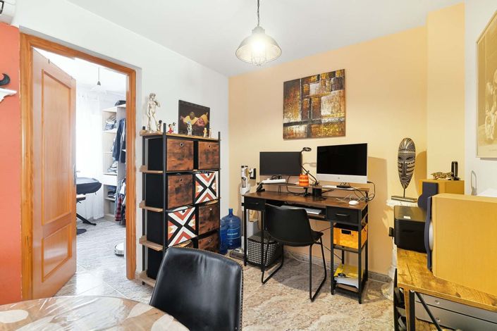 Image No.6-3 Bed Townhouse for sale