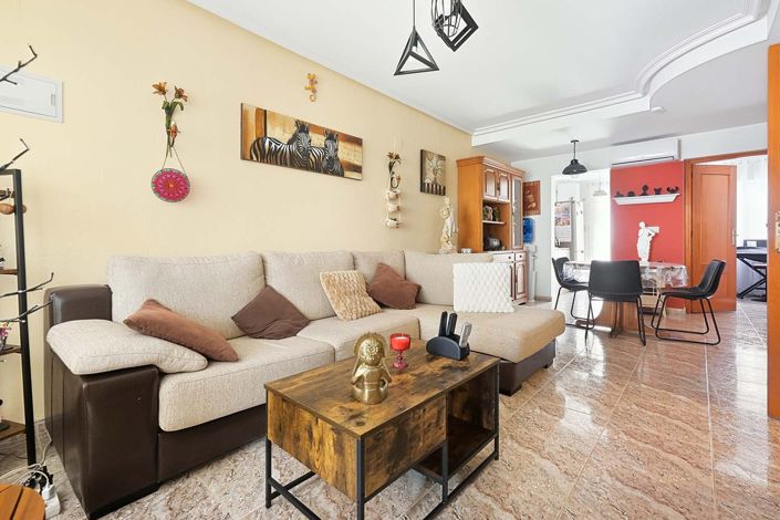 Image No.7-3 Bed Townhouse for sale