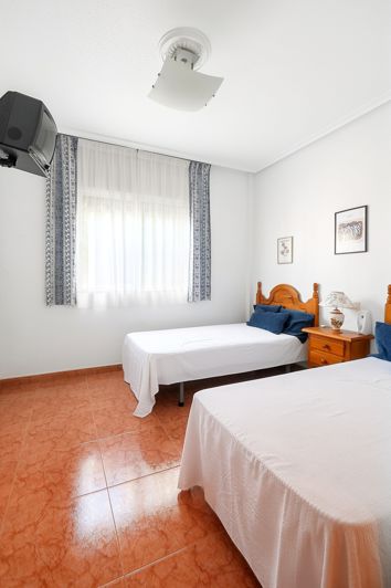 Image No.32-4 Bed Townhouse for sale