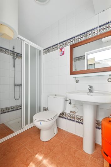 Image No.43-4 Bed Townhouse for sale