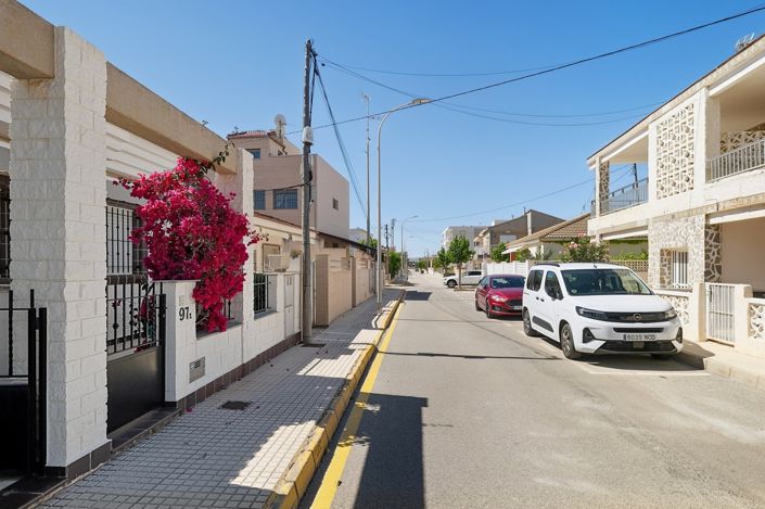 Image No.5-4 Bed Townhouse for sale