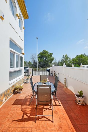 Image No.29-2 Bed Villa for sale