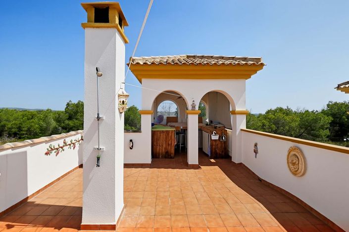 Image No.37-2 Bed Villa for sale