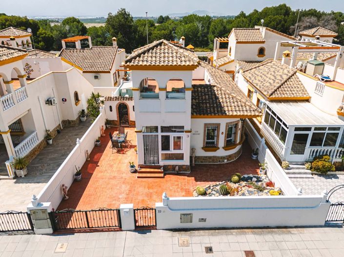 Image No.43-2 Bed Villa for sale