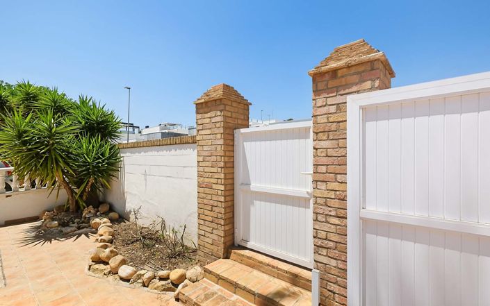 Image No.38-3 Bed Villa for sale