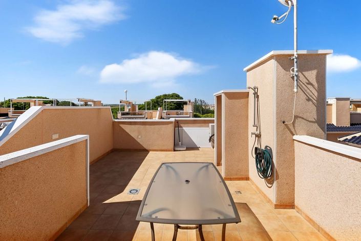 Image No.44-3 Bed Townhouse for sale