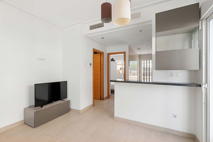 Image No.5-3 Bed Townhouse for sale