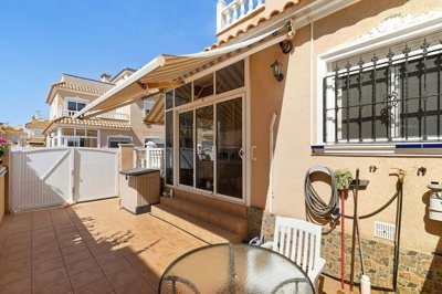287536townhouseforsaleintorredelahoradada0307