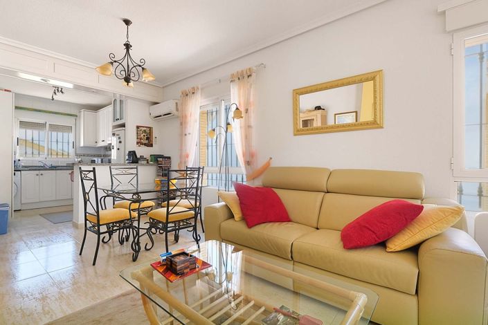 Image No.6-Villa de 2 chambres à vendre à Pinar de Campoverde