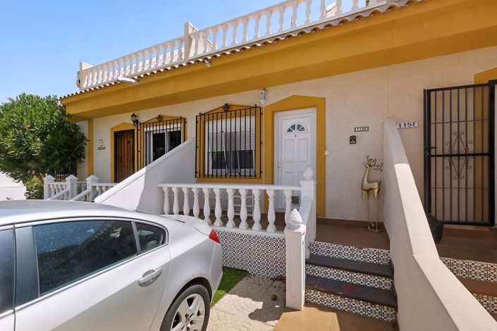 Image No.42-2 Bed Townhouse for sale