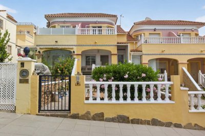 301townhouseforsaleinpinardecampoverde2808260