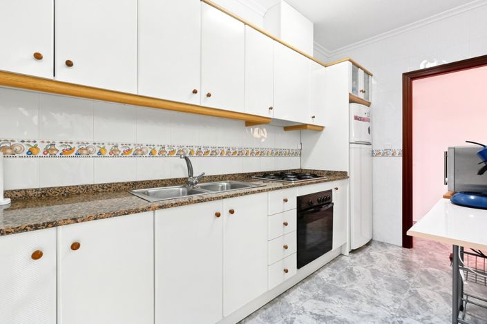 Image No.3-4 Bed Apartment for sale