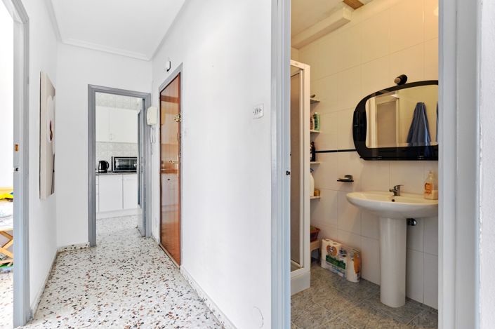 Image No.10-3 Bed Apartment for sale