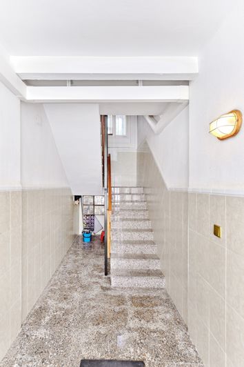 Image No.23-3 Bed Apartment for sale