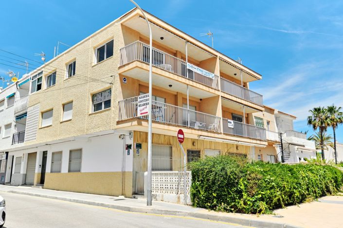 Image No.28-3 Bed Apartment for sale