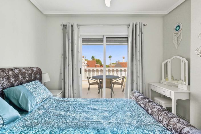Image No.23-3 Bed Villa for sale