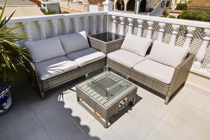 Image No.36-3 Bed Villa for sale