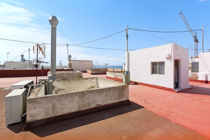 Image No.33-4 Bed Apartment for sale