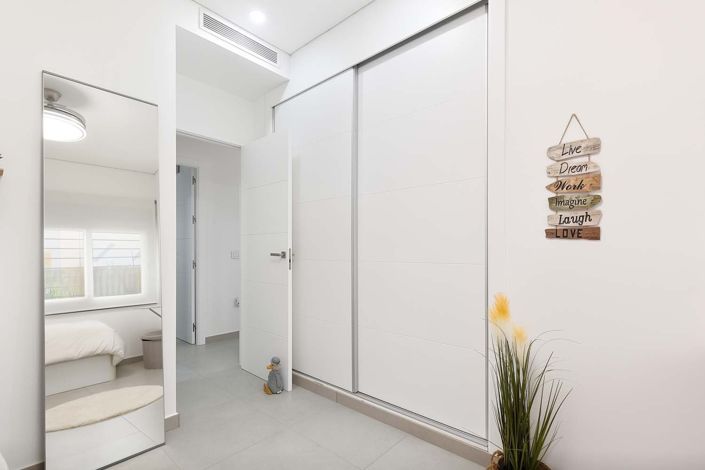 Image No.33-2 Bed Apartment for sale