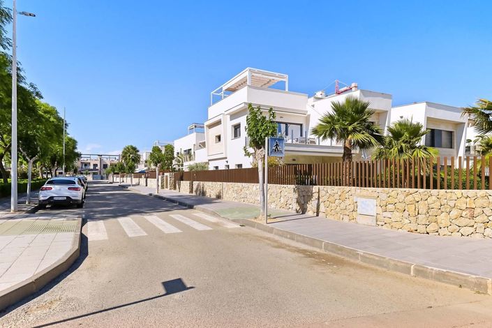 Image No.46-2 Bed Apartment for sale